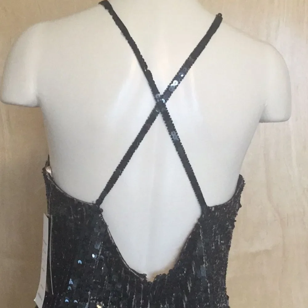 Basix Black Label Sequin Halter - Picture 4 of 13